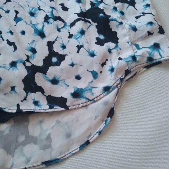 Apt. 9 Floral Pattern Lightweight Mesh High Low Sleeveless Blouse Women's Medium - Picture 12 of 14